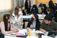 คณะศึกษาศาสตร์ มช. จัดจัดโครงการอบรมเชิงปฏิบัติการการพัฒนาการจัดการเรียนรู้แนวใหม่ที่สอดรับวิสัยทัศน์และพันธกิจของโรงเรียนในพื้นที่นวัตกรรมการศึกษา แก่ครู 4 โรงเรียน