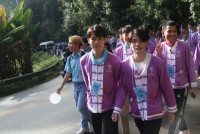 ผู้บริหาร คณาจารย์ นักศึกษา ศิษย์เก่า และบุคลากร คณะศึกษาศาสตร์ มช. รวมพลังส่งเสริมวัฒนธรรมประเพณีนำนักศึกษาใหม่ขึ้นไปนมัสการพระบรมธาตุดอยสุเทพ ประจำปี 2565