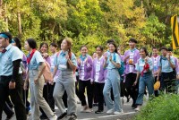 ผู้บริหาร คณาจารย์ นักศึกษา ศิษย์เก่า และบุคลากร คณะศึกษาศาสตร์ มช. รวมพลังส่งเสริมวัฒนธรรมประเพณีนำนักศึกษาใหม่ขึ้นไปนมัสการพระบรมธาตุดอยสุเทพ ประจำปี 2565