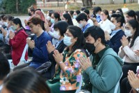 คณะศึกษาศาสตร์ มช. จัดพิธีทำบุญตักบาตรพระสงฆ์ จำนวน 9 รูป และพิธีถวายพระพรชัยมงคล สมเด็จพระเจ้าลูกเธอ เจ้าฟ้าพัชรกิติยาภานเรนทิราเทพยวดี กรมหลวงราชสาริณีสิริพัชร มหาวัชรราชธิดา