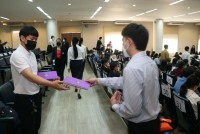  ดุษฎีบัณฑิต มหาบัณฑิต และบัณฑิตคณะศึกษาศาสตร์ มช. ร่วมซ้อมรับพิธีพระราชทานปริญญาบัตร ครั้งที่ 57