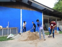 ชมรมอาสาพัฒนาและบำเพ็ญประโยชน์ จัดโครงการ { กิจกรรมเสริมสร้างความเป็นครูผ่านกิจกรรมนักศึกษาจิตสาธารณะ : ปลูกฝัน สานสัมพันธ์ สานศรัทธา } ณ โรงเรียนออนใต้วิทยา