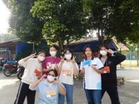 ชมรมอาสาพัฒนาและบำเพ็ญประโยชน์ จัดโครงการ { กิจกรรมเสริมสร้างความเป็นครูผ่านกิจกรรมนักศึกษาจิตสาธารณะ : ปลูกฝัน สานสัมพันธ์ สานศรัทธา } ณ โรงเรียนออนใต้วิทยา