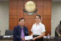 พิธีมอบทุนการศึกษาสนับสนุนค่าครองชีพ คณะศึกษาศาสตร์ ประจำปีการศึกษา 2565