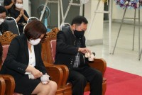 ผู้บริหาร คณาจารย์ นักศึกษา และเจ้าหน้าที่ คณะศึกษาศาสตร์ มช. ร่วมงานบำเพ็ญกุศล สวดอภิธรรม และฌาปนกิจศพ อาจารย์ไพบูลย์ อุปันโน