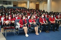 ผู้บริหารคณะศึกษาศาสตร์ มช. ให้การต้อนรับ ครูและนักเรียนโรงเรียนสตรีราชินูทิศ หวัดอุดรธานี เข้าเยี่ยมชมคณะ
