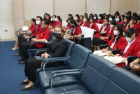 ผู้บริหารคณะศึกษาศาสตร์ มช. ให้การต้อนรับ ครูและนักเรียนโรงเรียนสตรีราชินูทิศ หวัดอุดรธานี เข้าเยี่ยมชมคณะ