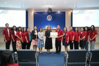 ผู้บริหารคณะศึกษาศาสตร์ มช. ให้การต้อนรับ ครูและนักเรียนโรงเรียนสตรีราชินูทิศ หวัดอุดรธานี เข้าเยี่ยมชมคณะ