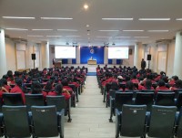 ผู้บริหารคณะศึกษาศาสตร์ มช. ให้การต้อนรับ ครูและนักเรียนโรงเรียนสตรีราชินูทิศ หวัดอุดรธานี เข้าเยี่ยมชมคณะ