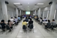 คณะศึกษาศาสตร์ มช. จัดการอบรมเรื่อง {ปรับองค์กรอย่างไรให้คล่องตัวทันกับสถานการณ์ปัจจุบัน} ให้แก่บุคลากรสายสนับสนุน 