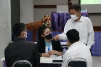 คณะศึกษาศาสตร์ มช. จัดการอบรมเรื่อง {ปรับองค์กรอย่างไรให้คล่องตัวทันกับสถานการณ์ปัจจุบัน} ให้แก่บุคลากรสายสนับสนุน 
