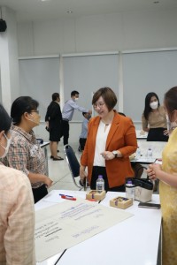 คณะศึกษาศาสตร์ มช. จัดการอบรมเรื่อง {ปรับองค์กรอย่างไรให้คล่องตัวทันกับสถานการณ์ปัจจุบัน} ให้แก่บุคลากรสายสนับสนุน 