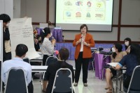 คณะศึกษาศาสตร์ มช. จัดการอบรมเรื่อง {ปรับองค์กรอย่างไรให้คล่องตัวทันกับสถานการณ์ปัจจุบัน} ให้แก่บุคลากรสายสนับสนุน 