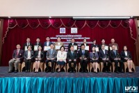รองคณบดี และ อาจารย์ประจำสาขาวิชาหลักสูตรและการสอน ได้รับการคัดเลือกให้ได้รับรางวัล อาจารย์ต้นแบบด้านการสอน ประจำปี 2566