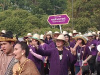 คณะศึกษาศาสตร์ มช. ร่วมขบวนแห่พระพุทธสิหิงค์ ในงานประเพณีสงกรานต์เชียงใหม่ ประจำปี 2566