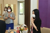 ผู้บริหารคณะศึกษาศาสตร์ มช. เข้ารดน้ำดำหัว คณะกรรมการอำนวยการประจำคณะ ในโอกาสปี๋ใหม่เมือง 2566