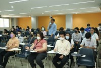 คณาจารย์และเจ้าหน้าที่คณะศึกษาศาสตร์ ประชุมพบปะกับคณะกรรมการสรรหาคณบดีคณะศึกษาศาสตร์ (วาระการดารงตำแหน่งตั้งแต่วันที่ 24 ธันวาคม 2566 ถึงวันที่ 23 ธันวาคม 2570)