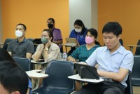 คณาจารย์และเจ้าหน้าที่คณะศึกษาศาสตร์ ประชุมพบปะกับคณะกรรมการสรรหาคณบดีคณะศึกษาศาสตร์ (วาระการดารงตำแหน่งตั้งแต่วันที่ 24 ธันวาคม 2566 ถึงวันที่ 23 ธันวาคม 2570)