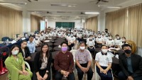 คณะศึกษาศาสตร์ มช. ลงพื้นที่พัฒนาครูและผู้บริหารโรงเรียนฉือจี้เชียงใหม่ อำเภอฝาง จังหวัดเชียงใหม่ อย่างเต็มระบบ