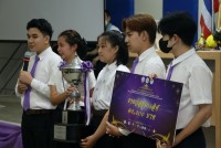 ผู้บริหารและคณาจารย์ ร่วมแสดงความยินดี กับนักศึกษาที่ได้รับรางวัลชนะเลิศ โครงการประกวดความเป็นเลิศในการจัดการเรียนรู้ ระดับอุดมศึกษา ครั้งที่ 12 