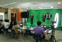  คณบดีคณะศึกษาศาสตร์ พร้อมด้วยคณะผู้บริหาร อาจารย์ที่ปรึกษา บุคลากร และสโมสรนักศึกษา ให้การต้อนรับผู้ปกครองนักศึกษาใหม่ ประจำปีการศึกษา 2566 ผ่านระบบออนไลน์