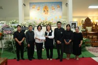 ผู้บริหาร คณาจารย์ คณาจารย์อาวุโส นักศึกษา ศิษย์เก่าและเจ้าหน้าที่ คณะศึกษาศาสตร์ มช. ร่วมพิธีบำเพ็ญกุศล สวดอภิธรรม และพิธีมอบร่าง ผู้ช่วยศาสตราจารย์จัน เกริกมธุกร