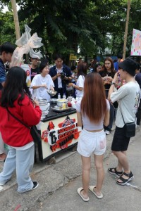 คณะศึกษาศาสตร์ มช. จัดงานเฉลิมฉลอง และการจัดแสดง แสง สี เสียง ตระการตา { 55 ปี แห่งฟ้างามนามศึกษา }