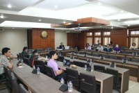 คณะศึกษาศาสตร์ มช. จัดกิจกรรม อบรมการเขียนบทความวิจัยจากงานประจำ (R2R) เพื่อความก้าวหน้าในอาชีพของพนักงานมหาวิทยาลัย สายสนับสนุน