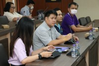 คณะศึกษาศาสตร์ มช. จัดกิจกรรม อบรมการเขียนบทความวิจัยจากงานประจำ (R2R) เพื่อความก้าวหน้าในอาชีพของพนักงานมหาวิทยาลัย สายสนับสนุน