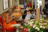  คณะศึกษาศาสตร์ มช. ถวายเทียนจำนำพรรษา เนื่องในเทศกาลเข้าพรรษาประจำปี 2566 ณ วัดสวนพริก วัดใหม่ห้วยทราย และวัดโป่งน้อย