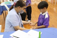 ตรวจสุขภาพเด็กวัยเรียน สำหรับนักเรียนชั้นประถมศึกษาปีที่ 1 และ 3