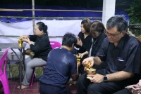 ผู้บริหาร คณาจารย์ และเจ้าหน้าที่คณะศึกษาศาสตร์ มช. ร่วมงานบำเพ็ญกุศล สวดอภิธรรม และฌาปนกิจศพนางสาวมยุรา คันธรส
