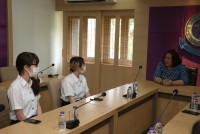 นักศึกษาแลกเปลี่ยนจาก Kanda University of International Studies เข้ารับมอบประกาศนียบัตร ก่อนเดินทางกลับประเทศญี่ปุ่น
