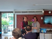 สมาคมนักศึกษาเก่า ร่วมกับ มูลนิธิศิษย์เก่า และชมรมอาจารย์เก่า ร่วมมอบดอกไม้แสดงความยินดีแก่คณบดีและคณะผู้บริหารชุดใหม่