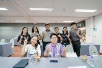 ผู้บริหารคณะศึกษาศาสตร์ มช. ร่วมให้ข้อมูลการรับเข้าศึกษาต่อ ป.ตรี ในกิจกรรม CMU OPEN HOUSE 2023 ผ่าน Facebook Live