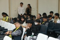 สาขาวิชาภาษาอังกฤษ ให้การต้อนรับผู้บริหาร ครูและนักเรียนจากโรงเรียนบางพลีราษฎร์บำรุง จังหวัดสมุทรปราการ เข้าเยี่ยมชมทัศนศึกษาและทำกิจกรรมร่วมกัน