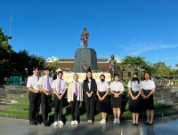 นักศึกษาสาขาวิชาภาษาไทย ได้รับรางวัลรองชนะเลิศอันดับ 1 และรองชนะเลิศอันดับ 2 การแข่งขันกลอนสดระดับภาคเหนือระดับอุดมศึกษา จัดโดย มหาวิทยาลัยราชภัฏอุตรดิตถ์ 