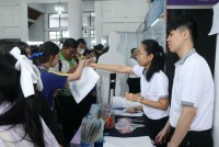  คณะศึกษาศาสตร์ มช. ร่วมจัดนิทรรศการแนะแนวการศึกษา ในนิทรรศการตลาดนัดหลักสูตรอุดมศึกษา ครั้งที่ 25
