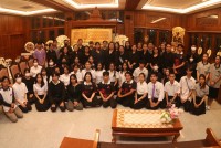ผู้บริหาร คณาจารย์ และบุคลากร คณะศึกษาศาสตร์ มช. ร่วมงานบำเพ็ญกุศล สวดอภิธรรม และพิธีมอบร่าง ผศ.ลมูล จันทน์หอม