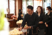 ผู้บริหาร คณาจารย์ และบุคลากร คณะศึกษาศาสตร์ มช. ร่วมงานบำเพ็ญกุศล สวดอภิธรรม และพิธีมอบร่าง ผศ.ลมูล จันทน์หอม