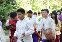 ผู้บริหาร นักศึกษา เจ้าหน้าที่คณะศึกษาศาสตร์ ครูและนักเรียน รร.สาธิตฯ มช. ร่วมพิธีทอดถวายผ้ากฐินมหาวิทยาลัยเชียงใหม่ ประจำปี 2566