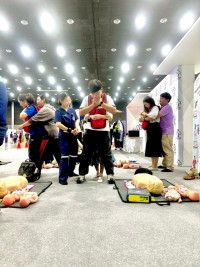 ครูร่วมอบรมการช่วยฟื้นคืนชีพขั้นพื้นฐานสำหรับประชาชนทั่วไป (Basic life support)