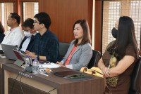 คณะศึกษาศาสตร์ มช. ให้การต้อนรับรองอธิการบดีและคณะ ในโอกาสเยี่ยมเยียนและให้การบรรยาย {แนวทางสนับสนุนทุนด้านวิจัยของมหาวิทยาลัยเชียงใหม่แก่คณาจารย์ และนักวิจัย}