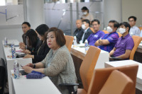 คณาจารย์คณะศึกษาศาสตร์ และคณาจารย์โรงเรียนสาธิตฯ เข้าร่วมศึกษาดูงาน Virtual Reality Classroom คณะบริหารธุรกิจ