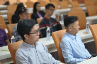 คณาจารย์คณะศึกษาศาสตร์ และคณาจารย์โรงเรียนสาธิตฯ เข้าร่วมศึกษาดูงาน Virtual Reality Classroom คณะบริหารธุรกิจ