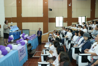 ผู้บริหารคณะศึกษาศาสตร์ ให้การต้อนรับนักศึกษารหัส 19 ในโอกาสเข้ามอบทุนการศึกษาและจัดกิจกรรม {อุ่นไอฮัก ถักทอใจ๋ สานสายใย ED192}