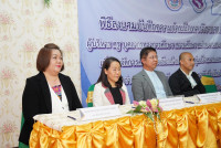 ผู้บริหารและคณาจารย์คณะศึกษาศาสตร์ มช. ร่วมพิธีลงนามในบันทึกความร่วมมือทางวิชาการด้านการวิจัยและพัฒนาผู้บริหาร ครู บุคลากร ทางการศึกษา สถานศึกษา หน่วยงานทางการศึกษาและหน่วยงานที่เกี่ยวข้อง เพื่อการจัดการศึกษาทางเลือก สำหรับเด็กกลุ่มเป้าหมายเฉพาะในเขตเทศบาลนครเชียงใหม่ ระหว่าง เทศบาลนครเชียงใหม่ มหาวิทยาลัยเซียงใหม่ กลุ่มเซ็นทรัลและเครือข่าย
