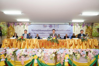 ผู้บริหารและคณาจารย์คณะศึกษาศาสตร์ มช. ร่วมพิธีลงนามในบันทึกความร่วมมือทางวิชาการด้านการวิจัยและพัฒนาผู้บริหาร ครู บุคลากร ทางการศึกษา สถานศึกษา หน่วยงานทางการศึกษาและหน่วยงานที่เกี่ยวข้อง เพื่อการจัดการศึกษาทางเลือก สำหรับเด็กกลุ่มเป้าหมายเฉพาะในเขตเทศบาลนครเชียงใหม่ ระหว่าง เทศบาลนครเชียงใหม่ มหาวิทยาลัยเซียงใหม่ กลุ่มเซ็นทรัลและเครือข่าย