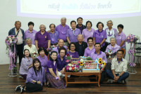 ผู้บริหารคณะศึกษาศาสตร์ ให้การต้อนรับนักศึกษารหัส 14 และ 15 ในโอกาสเข้าเยี่ยมคณะ แสดงมุทิตาจิตต่อคณาจารย์อาวุโส และมอบทุนการศึกษาแก่นักศึกษาที่ขาดแคลนทุนทรัพย์