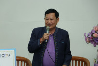ผู้บริหารคณะศึกษาศาสตร์ ให้การต้อนรับนักศึกษารหัส 14 และ 15 ในโอกาสเข้าเยี่ยมคณะ แสดงมุทิตาจิตต่อคณาจารย์อาวุโส และมอบทุนการศึกษาแก่นักศึกษาที่ขาดแคลนทุนทรัพย์
